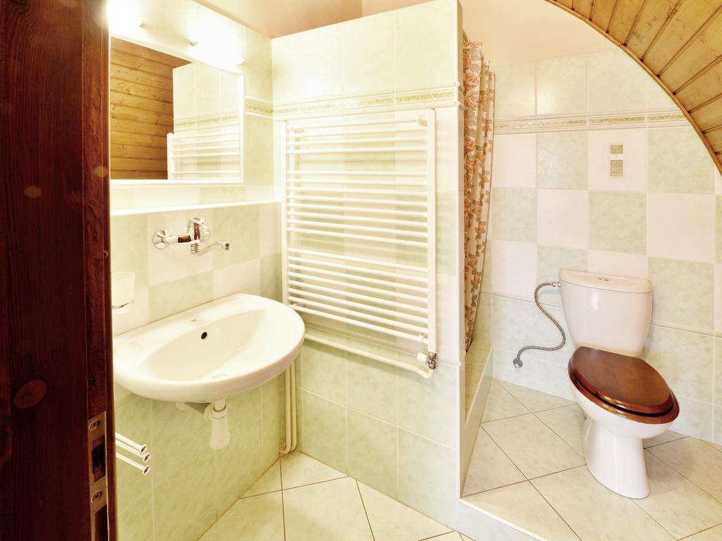 Penzion Uno Hradec Kralove Room photo