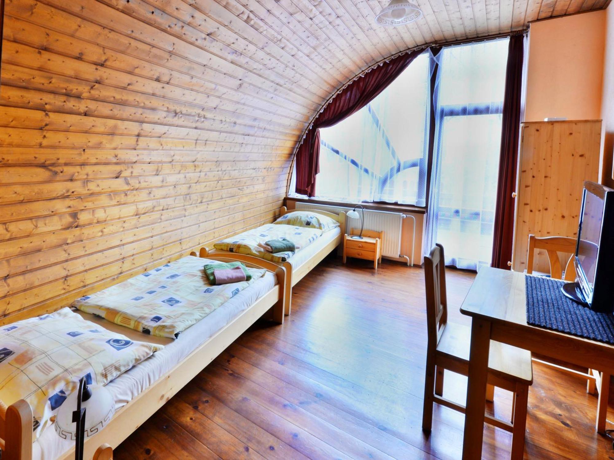 Penzion Uno Hradec Kralove Room photo