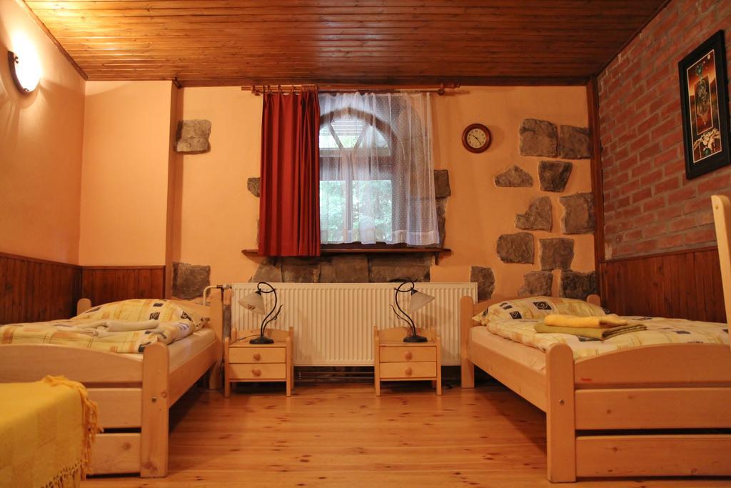 Penzion Uno Hradec Kralove Room photo